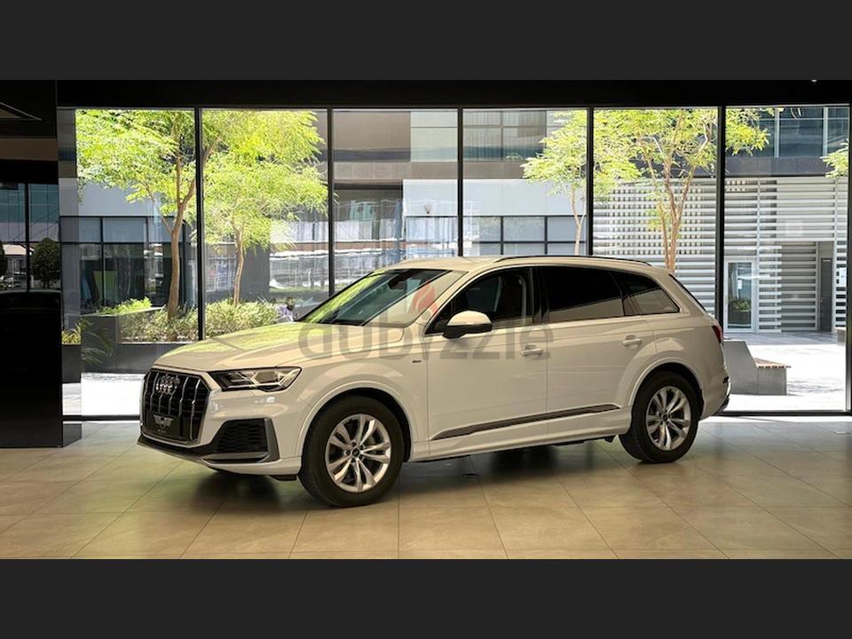 Audi Q7 S-Line 2022 warranty service Al Nabooda GCC low mileage