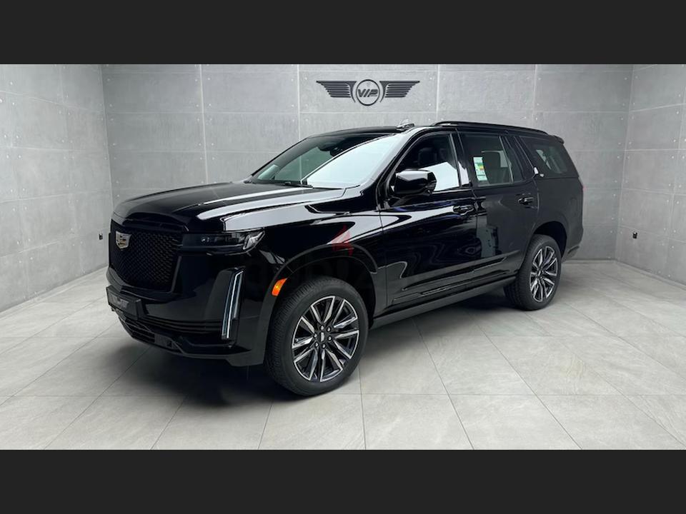 Cadillac Escalade Platinum GCC with warranty and service 0km fully loaded